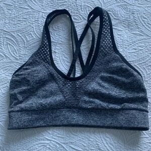 Victoria's Secret Sport Women's Gray Racerback Sports Bra Size M